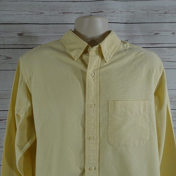 Abercrombie & Fitch Pale Yellow Button Up Shirt - Picture 2 of 6